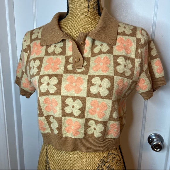 Altar’d State Cropped Pullover Retro Patterned Sweater Size Medium - Picture 7 of 9